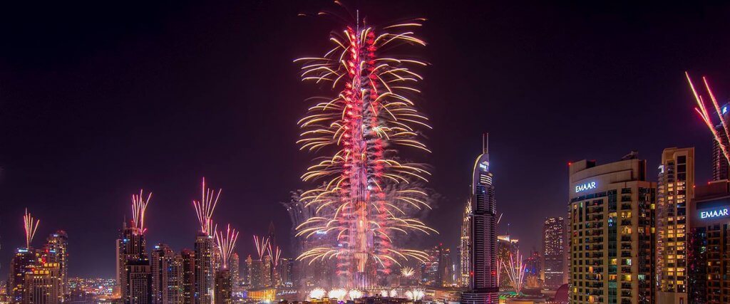 New Years Eve 2021: Where to See Fireworks Around Town | QiDZ | Kids Activities in Dubai | Family Activities in Dubai